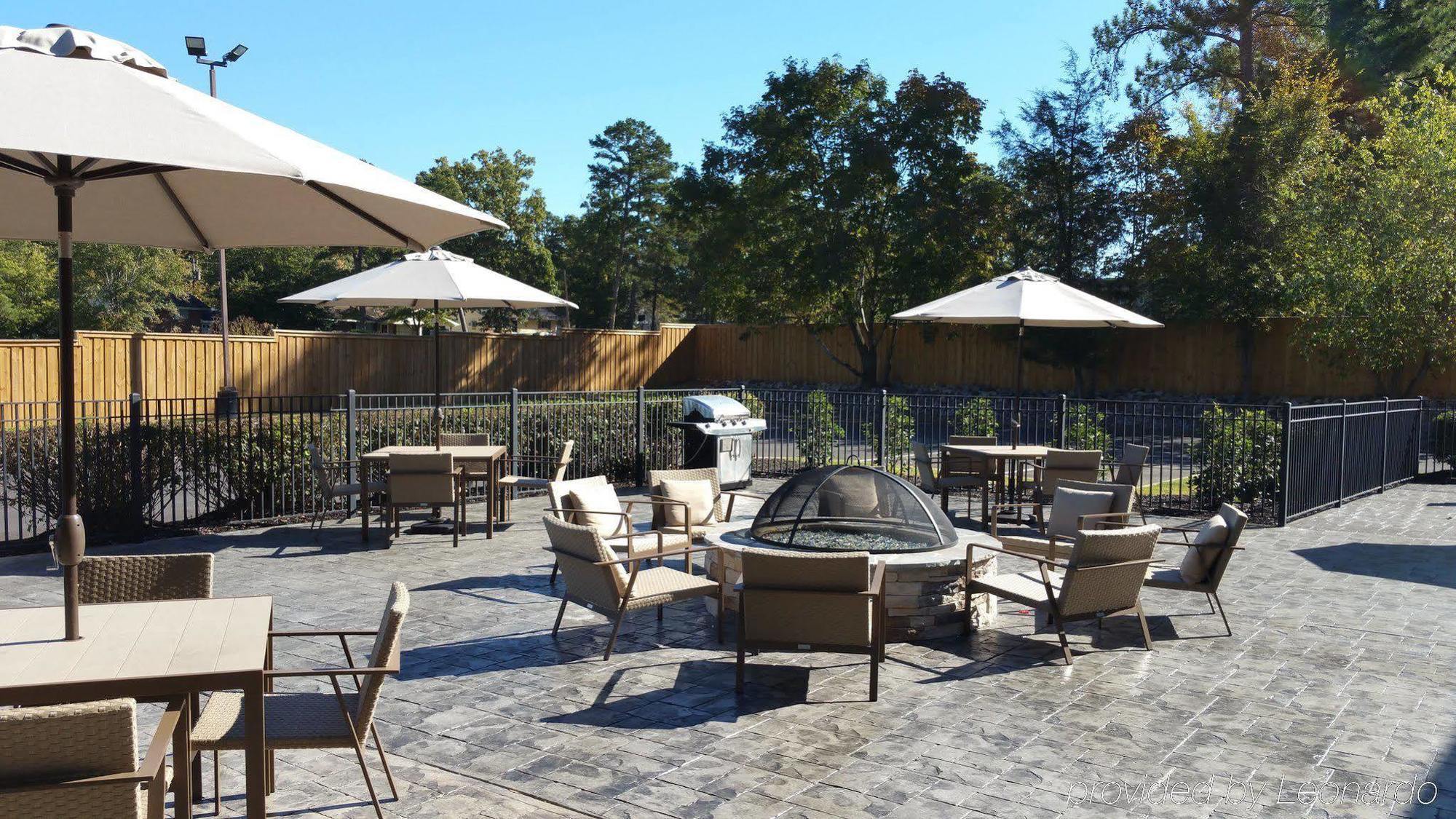 La Quinta By Wyndham Chattanooga-Hamilton Place Exterior photo